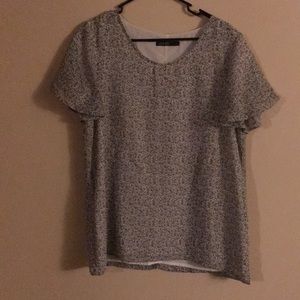 Vintage looking floral top